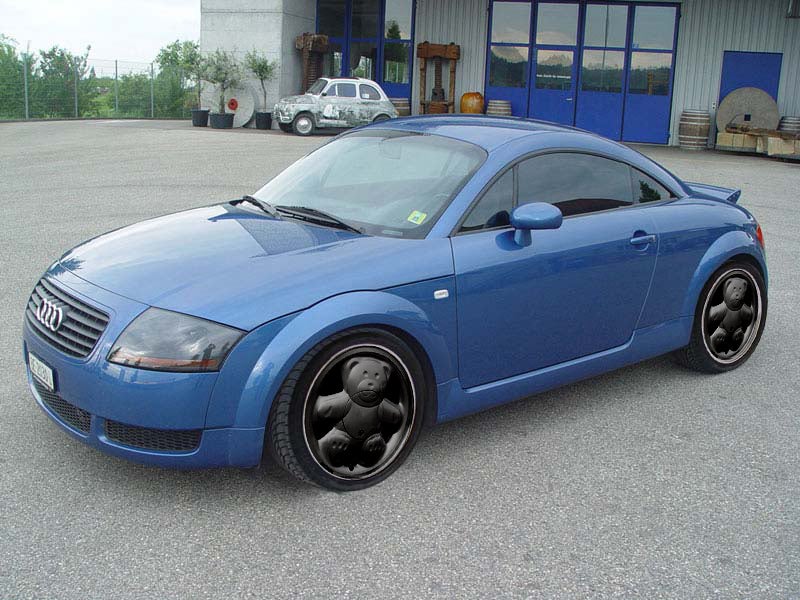 38301d1160191515-blue-car-w-black-wheels-wheels1_bear.jpg