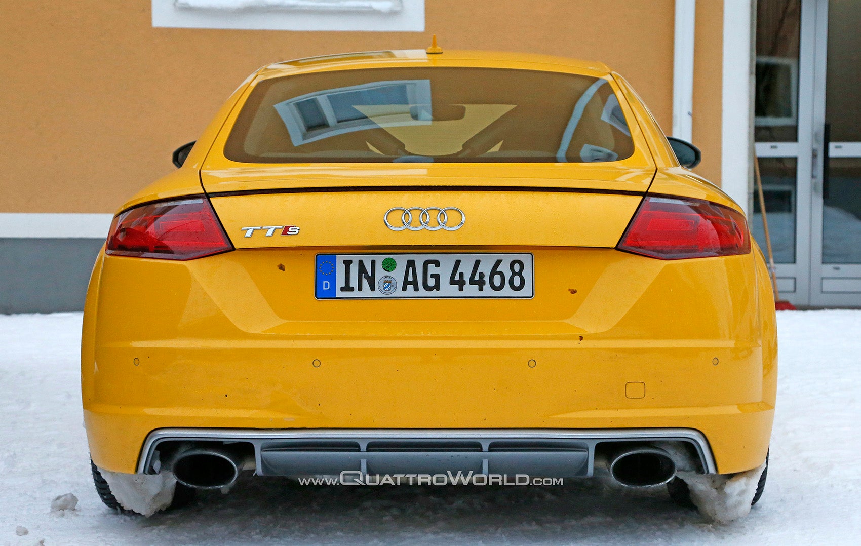 Audi-TT-RS-7.jpg