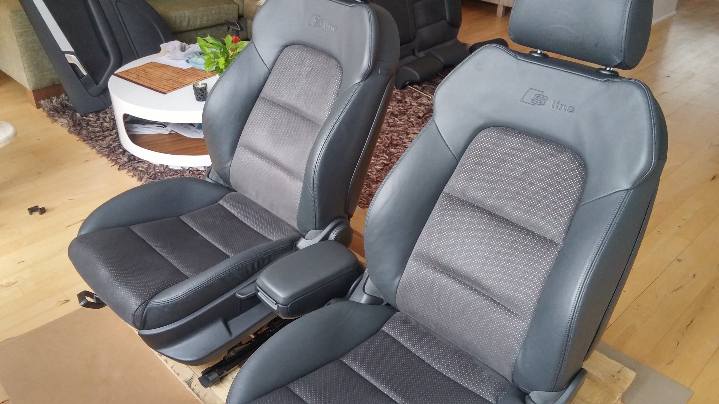 A3 S Line leather alvantara front seats