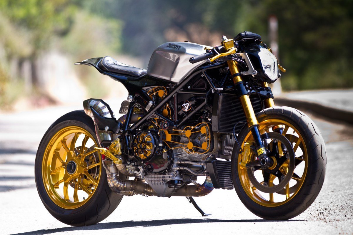 Ducati 1098 Custom Streetfighter by Nick Anglada Front Right Three Quarters1