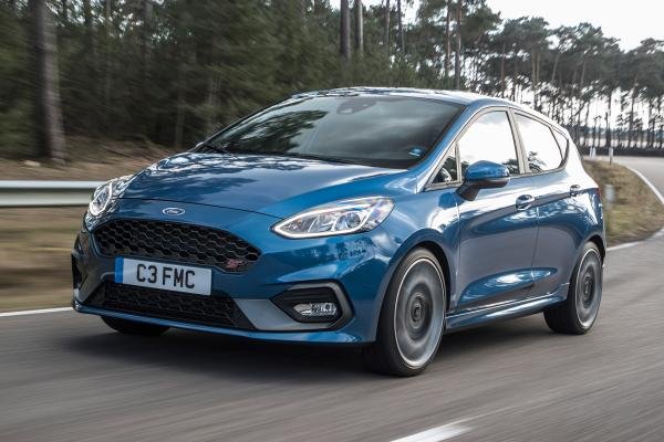 New ford  fiesta st 5dr 025