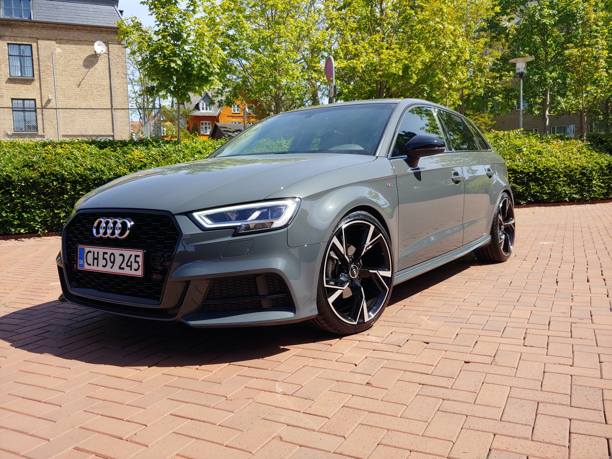 With RS6 style wheels 2