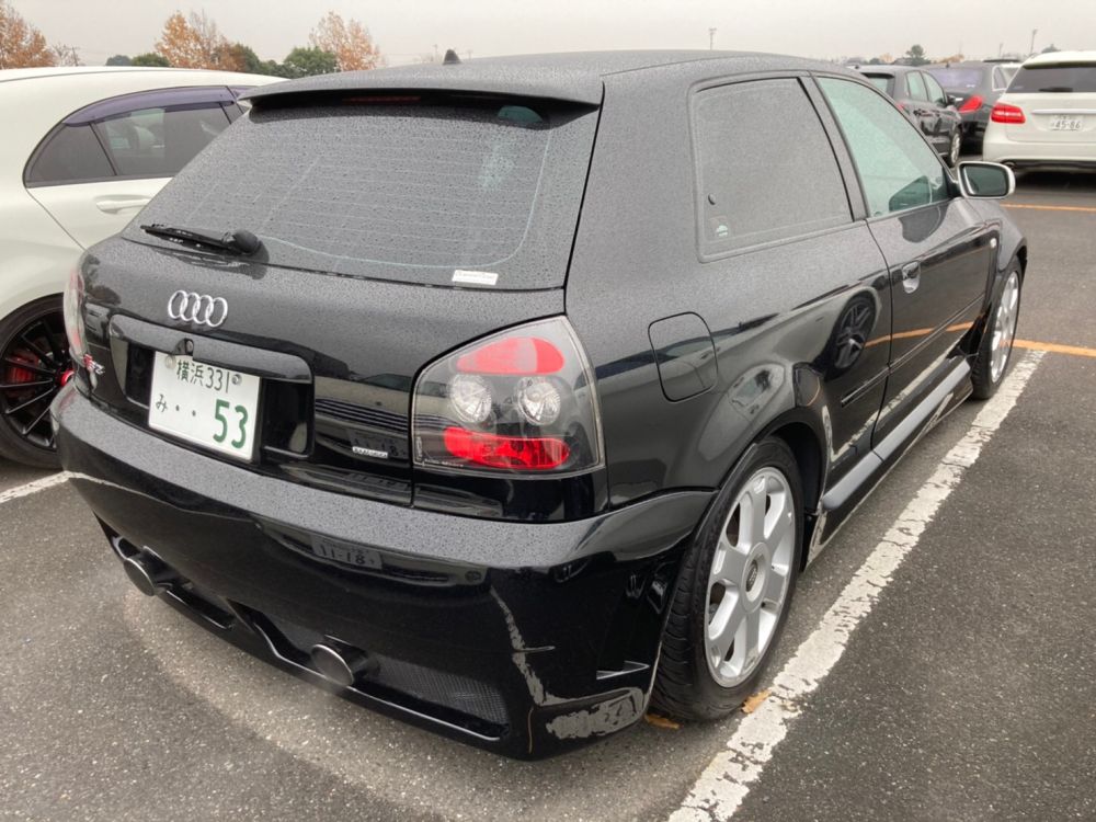 Audi 06