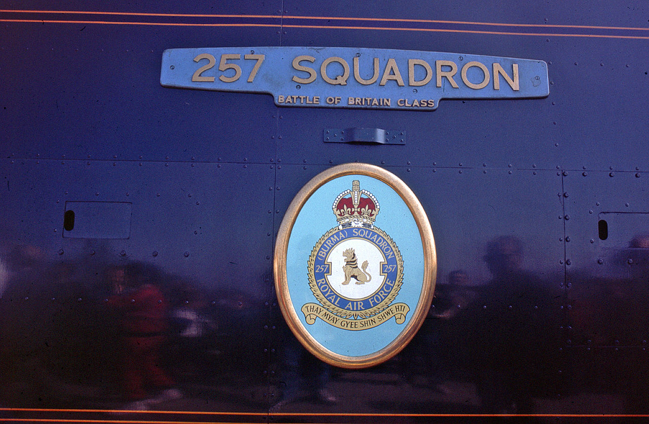 1280px 257 Squadron nameplate