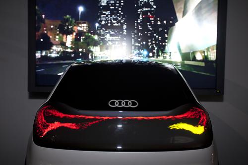 Audi lights 8