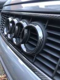 Grille  Badge