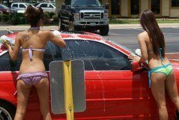 800px Twin Peaks Round Rock Bikini Car Wash   Flickr   MarkScottAustinTX 8