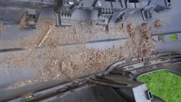 Rear pdc dirt inside bumper 3s