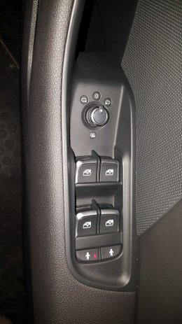 Drivers door switches