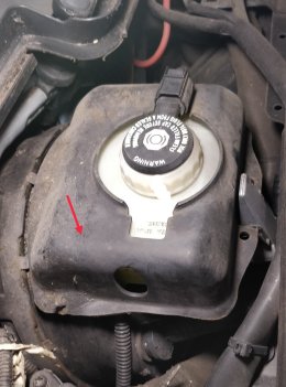 AudiA4-B8-Brake-Fluid-Reservoir-Cover.jpg