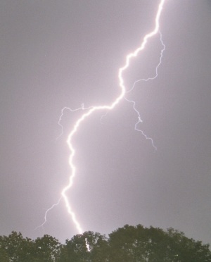 lightning-picture-1.jpg